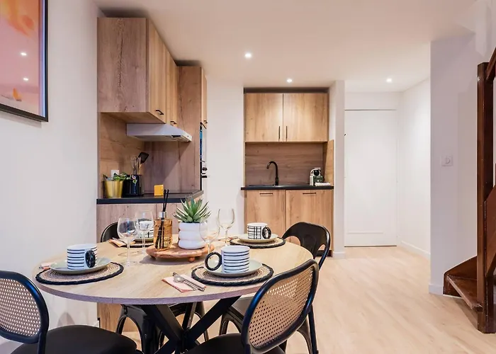 Duplex Chic & Cosy Hyper Centre Apartment