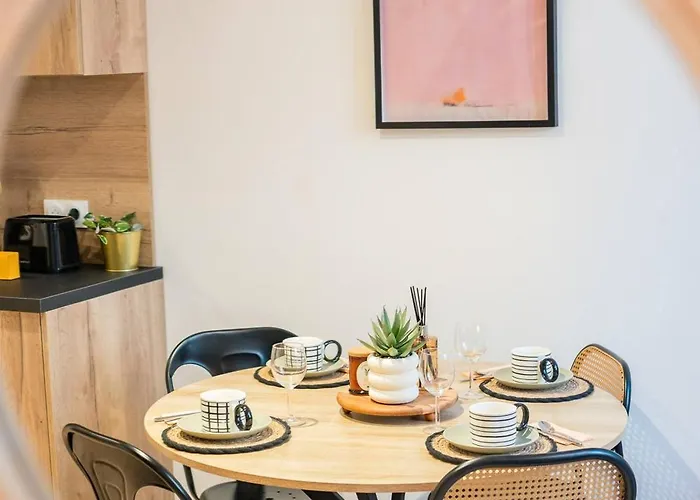 Duplex Chic & Cosy Hyper Centre